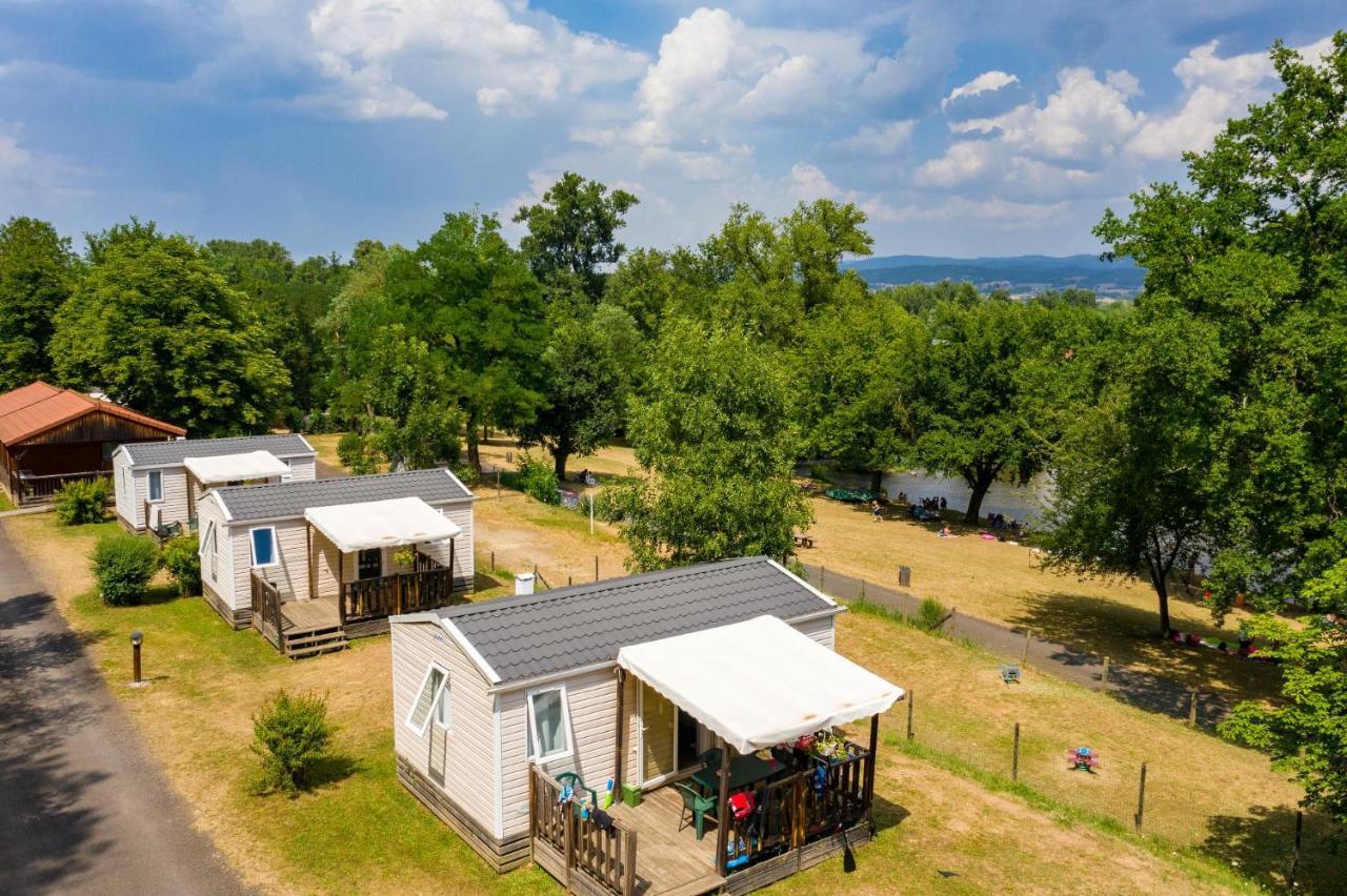 Camping De La Bageasse Brioude Exterior foto